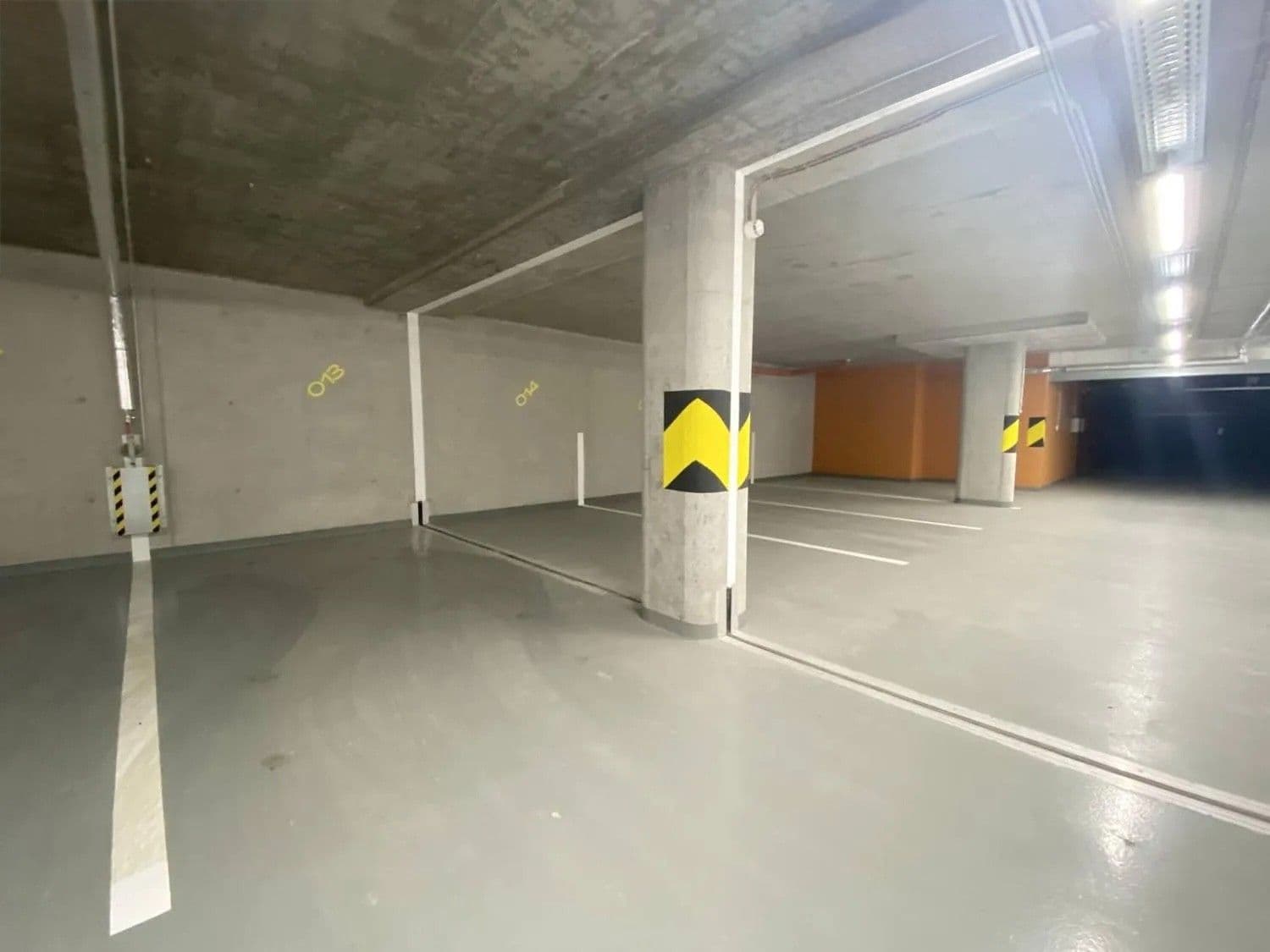 Pronájem bytu 1+kk 38 m², U Komína, Praha, Praha Pronájem bytu 1+kk 38 m², U Komína, Praha, Praha