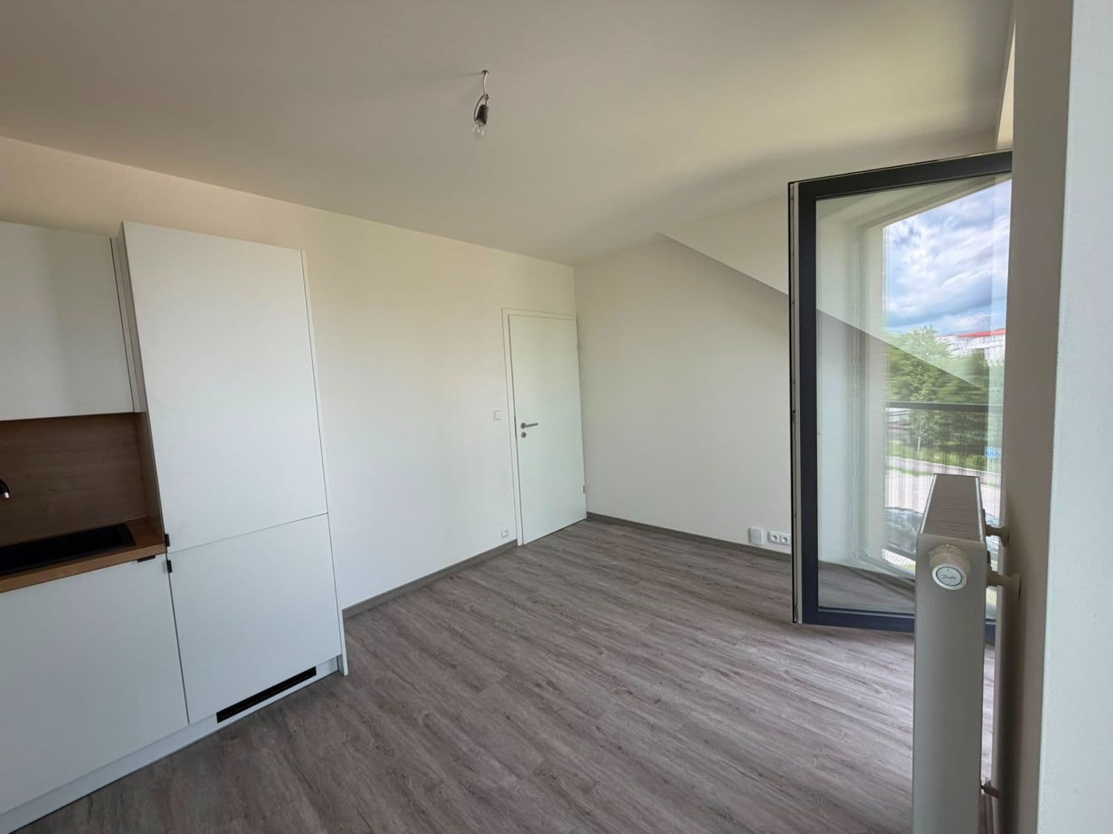 Pronájem bytu 2+kk 44 m², Prokopa Velikého, Český Brod, Středočeský kraj Pronájem bytu 2+kk 44 m², Prokopa Velikého, Český Brod, Středočeský kraj