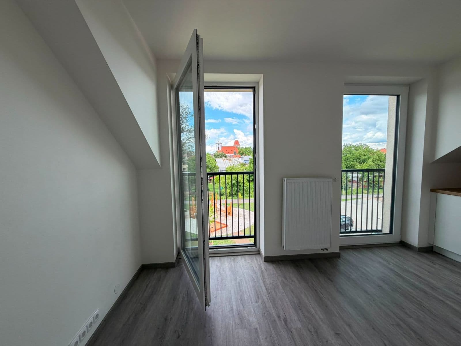 Pronájem bytu 2+kk 44 m², Prokopa Velikého, Český Brod, Středočeský kraj Pronájem bytu 2+kk 44 m², Prokopa Velikého, Český Brod, Středočeský kraj