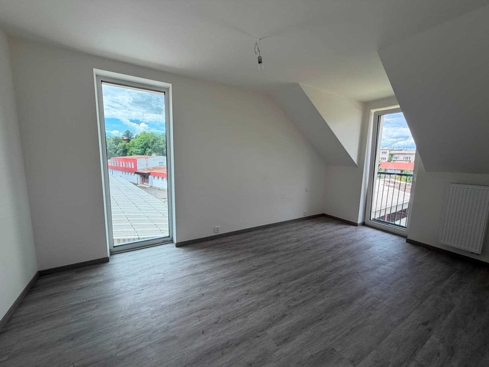Pronájem bytu 2+kk 44 m², Prokopa Velikého, Český Brod, Středočeský kraj Pronájem bytu 2+kk 44 m², Prokopa Velikého, Český Brod, Středočeský kraj