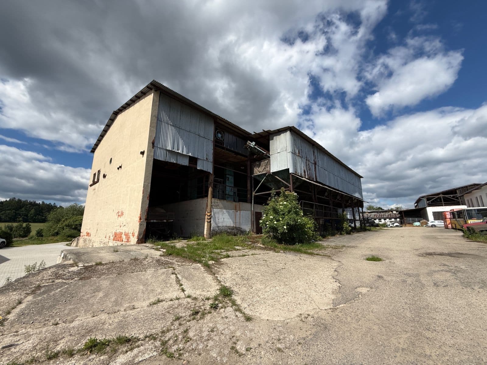 Prodej pozemku 7.201 m², Na Dolinách, Zvíkov, Jihočeský kraj Prodej pozemku 7.201 m², Na Dolinách, Zvíkov, Jihočeský kraj
