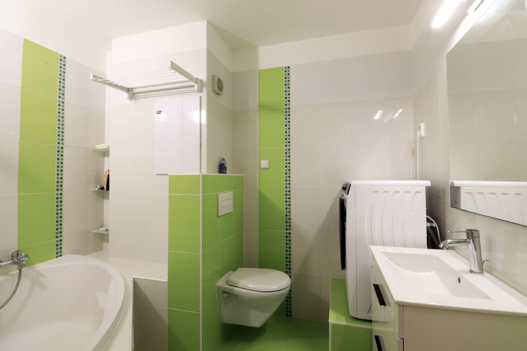 Pronájem bytu 3+kk 67 m², Děčínská, Kladno, Středočeský kraj Pronájem bytu 3+kk 67 m², Děčínská, Kladno, Středočeský kraj