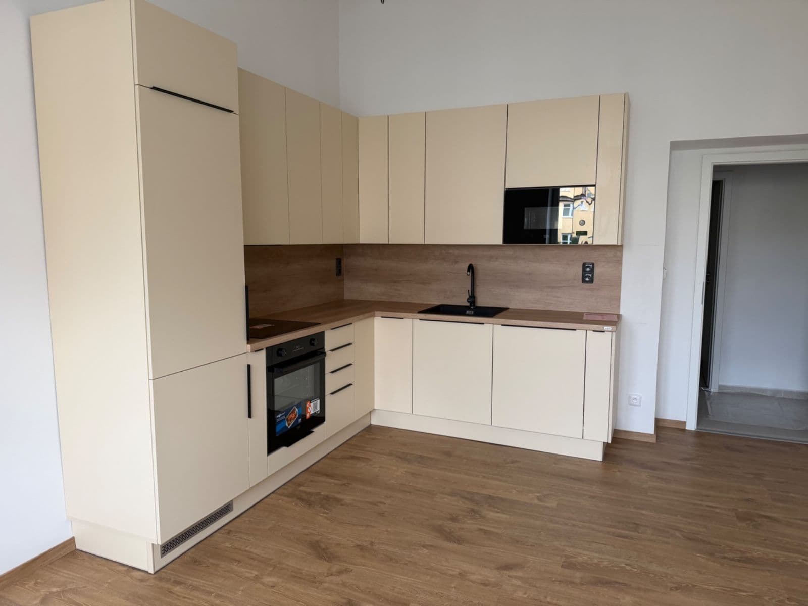 Pronájem bytu 2+kk 60 m², Kardinála Berana, Plzeň, Plzeňský kraj Pronájem bytu 2+kk 60 m², Kardinála Berana, Plzeň, Plzeňský kraj