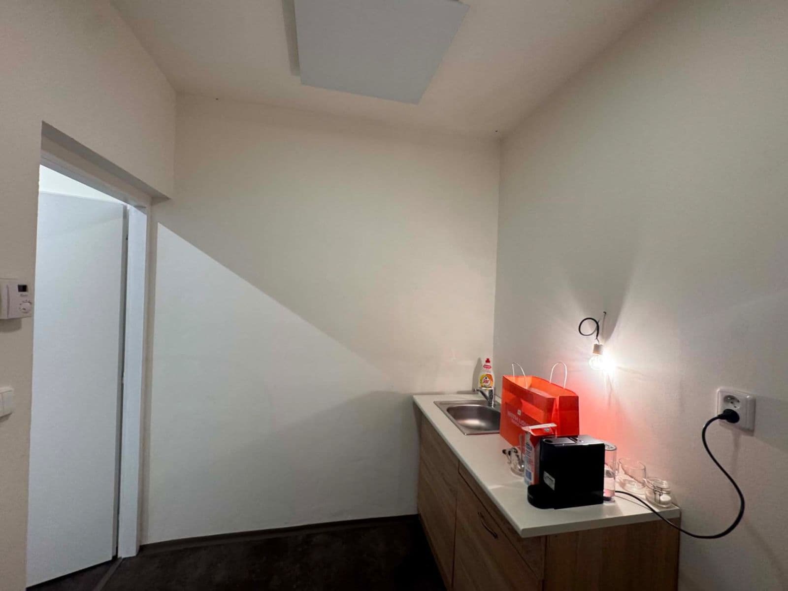 Prodej nebytového prostoru 91 m², Nádražní, Židlochovice, Jihomoravský kraj Prodej nebytového prostoru 91 m², Nádražní, Židlochovice, Jihomoravský kraj