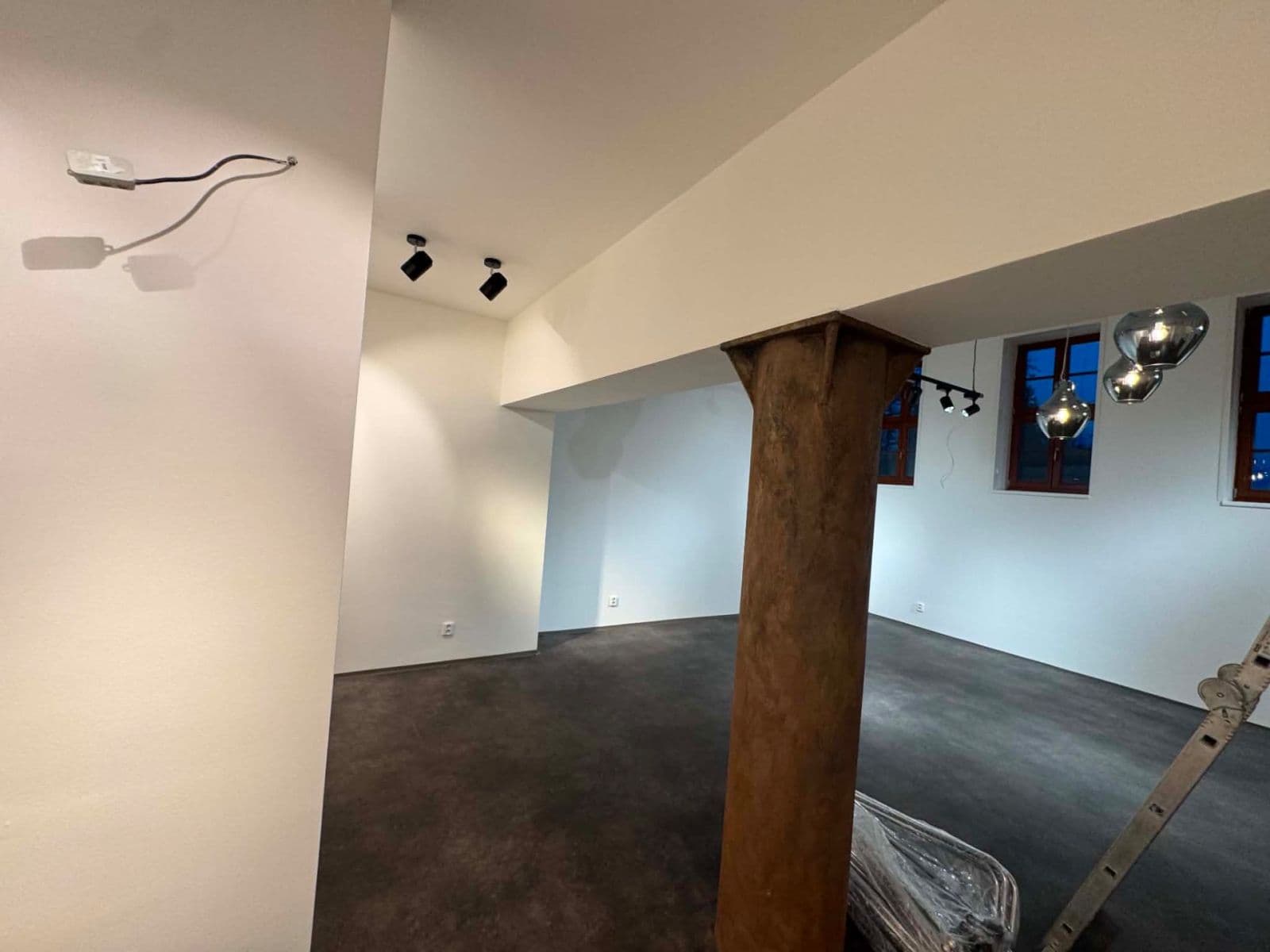 Prodej nebytového prostoru 91 m², Nádražní, Židlochovice, Jihomoravský kraj Prodej nebytového prostoru 91 m², Nádražní, Židlochovice, Jihomoravský kraj