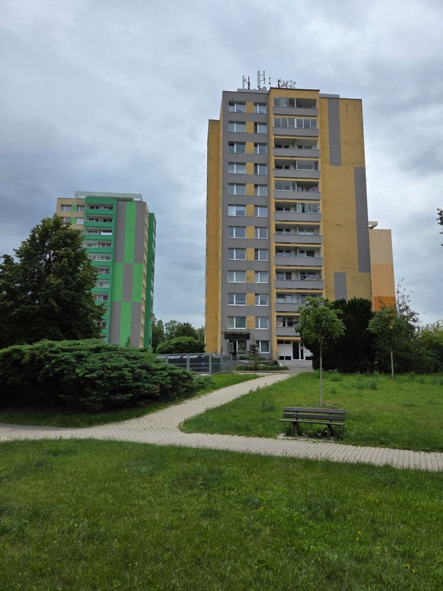 Prodej bytu 1+1 33 m², Kojetická, Neratovice, Středočeský kraj Prodej bytu 1+1 33 m², Kojetická, Neratovice, Středočeský kraj