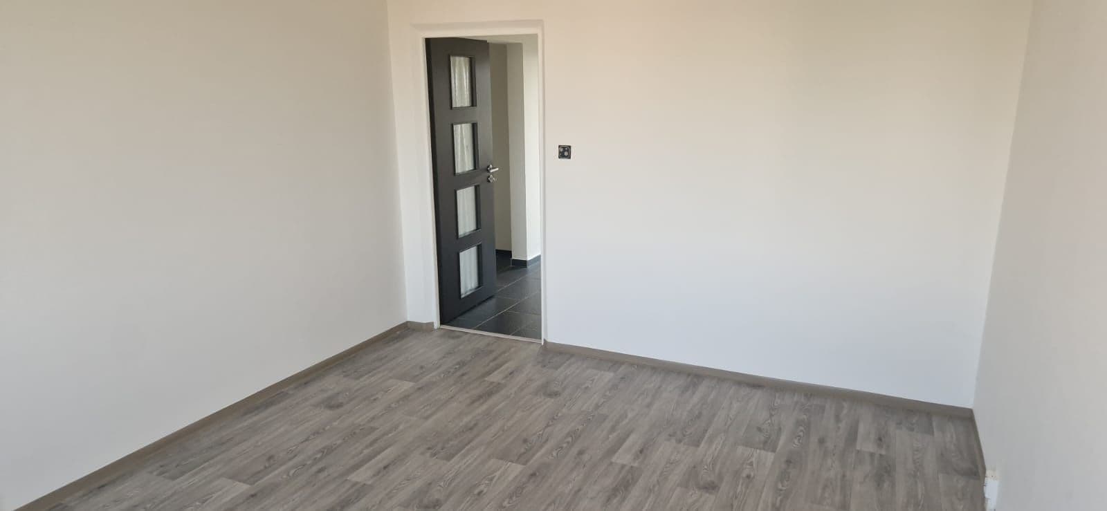 Pronájem bytu 5+1 100 m², Turistická, Plzeň, Plzeňský kraj Pronájem bytu 5+1 100 m², Turistická, Plzeň, Plzeňský kraj
