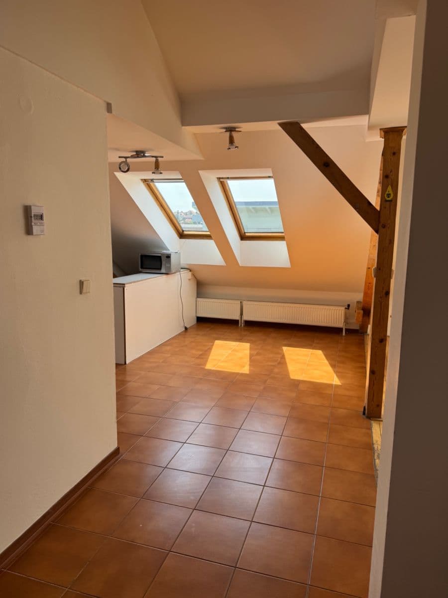 Pronájem bytu 3+kk 127 m², Čápkova, Brno, Jihomoravský kraj Pronájem bytu 3+kk 127 m², Čápkova, Brno, Jihomoravský kraj