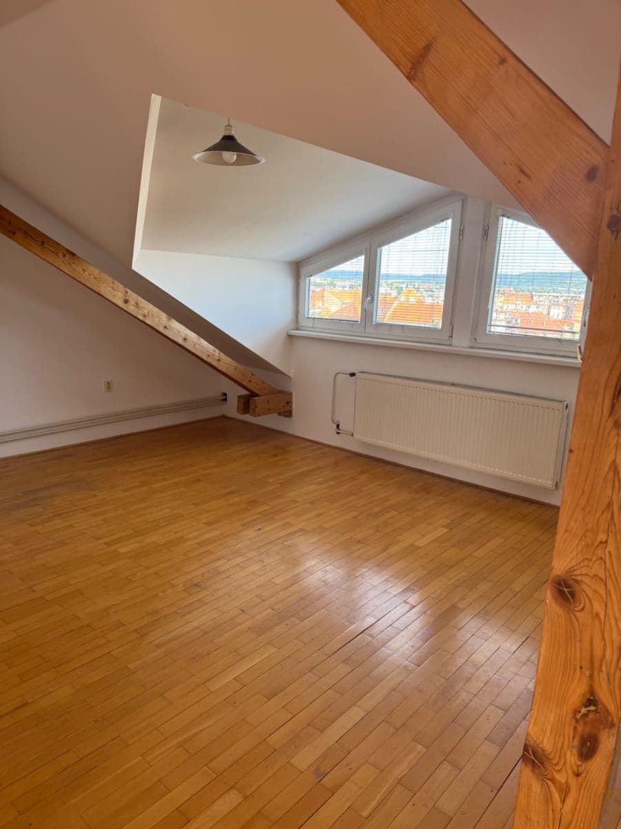 Pronájem bytu 3+kk 127 m², Čápkova, Brno, Jihomoravský kraj Pronájem bytu 3+kk 127 m², Čápkova, Brno, Jihomoravský kraj