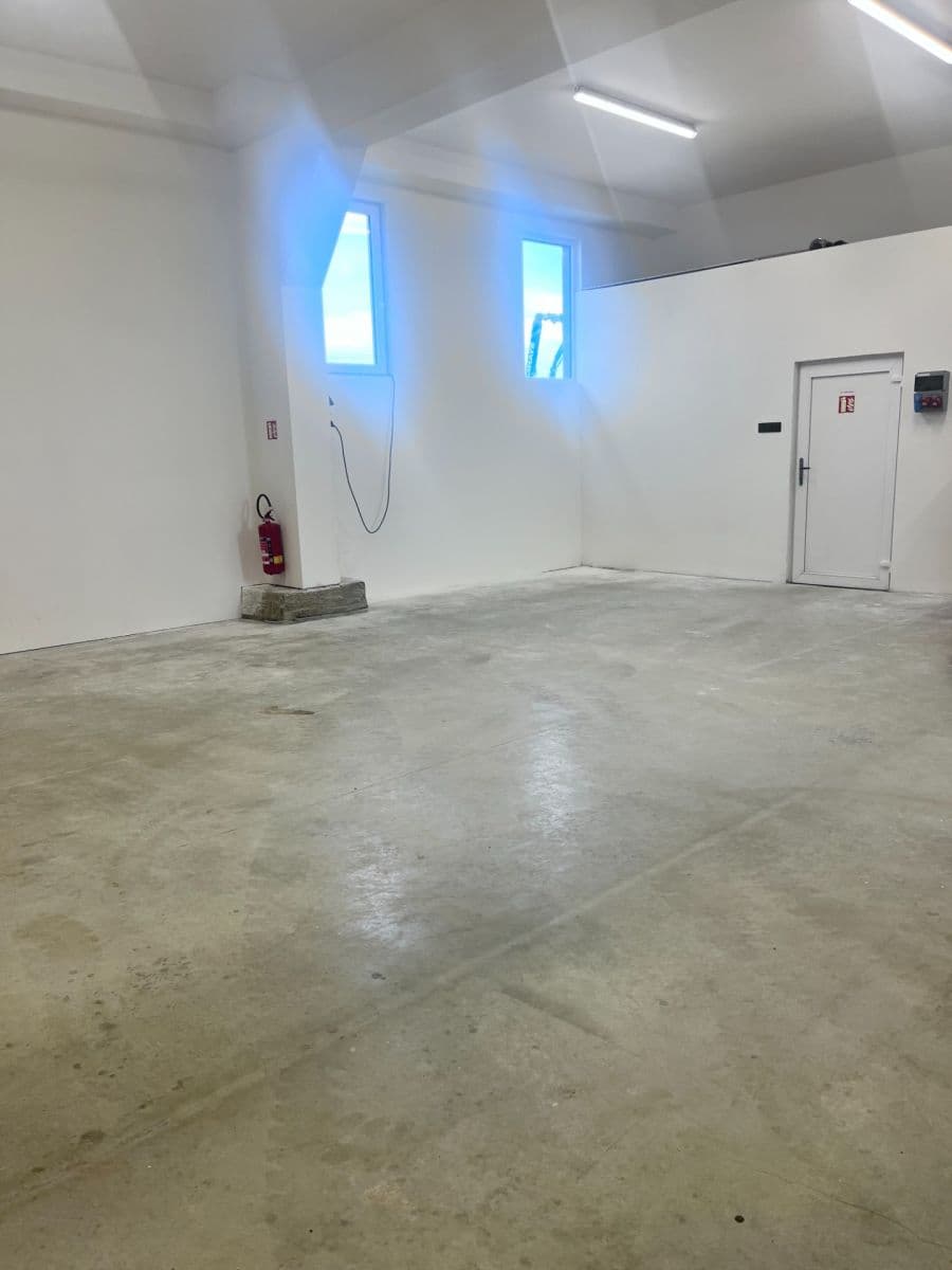 Pronájem nebytového prostoru 85 m², Tovární, Brno, Jihomoravský kraj Pronájem nebytového prostoru 85 m², Tovární, Brno, Jihomoravský kraj