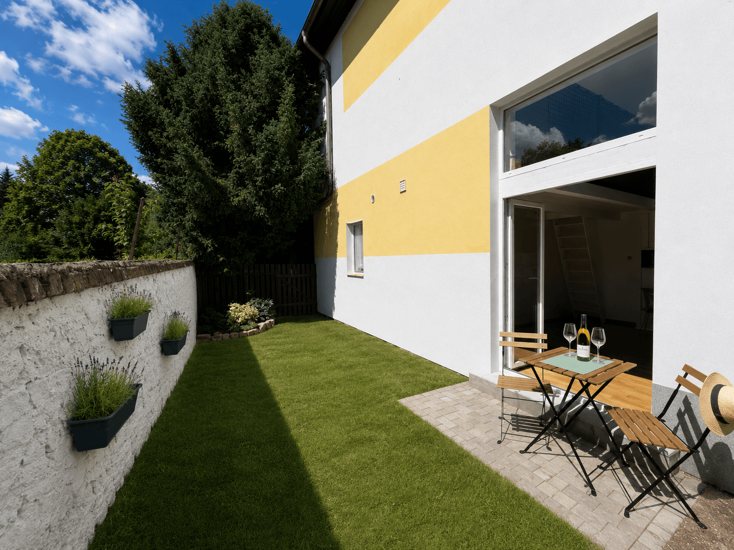 Pronájem bytu 1+kk 35 m², Hlavní, Jirny, Středočeský kraj Pronájem bytu 1+kk 35 m², Hlavní, Jirny, Středočeský kraj
