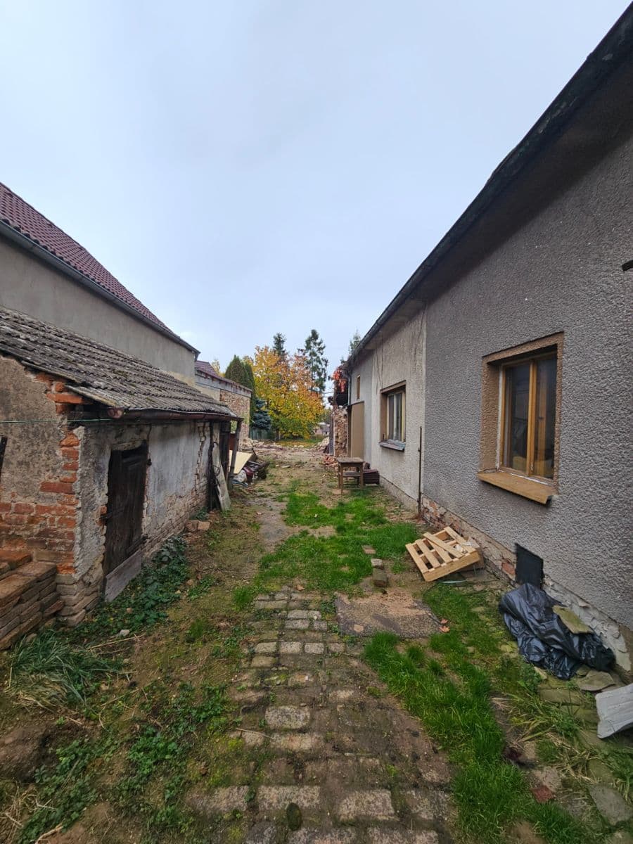 Prodej domu 100 m², pozemek 596 m², Na Hradčanech, Tuchlovice, Středočeský kraj Prodej domu 100 m², pozemek 596 m², Na Hradčanech, Tuchlovice, Středočeský kraj