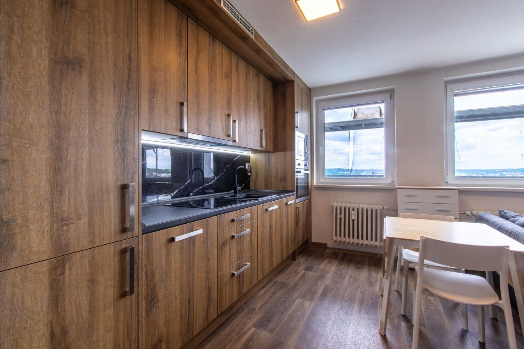 Pronájem bytu 1+kk 30 m², Šestajovická, Praha, Praha Pronájem bytu 1+kk 30 m², Šestajovická, Praha, Praha