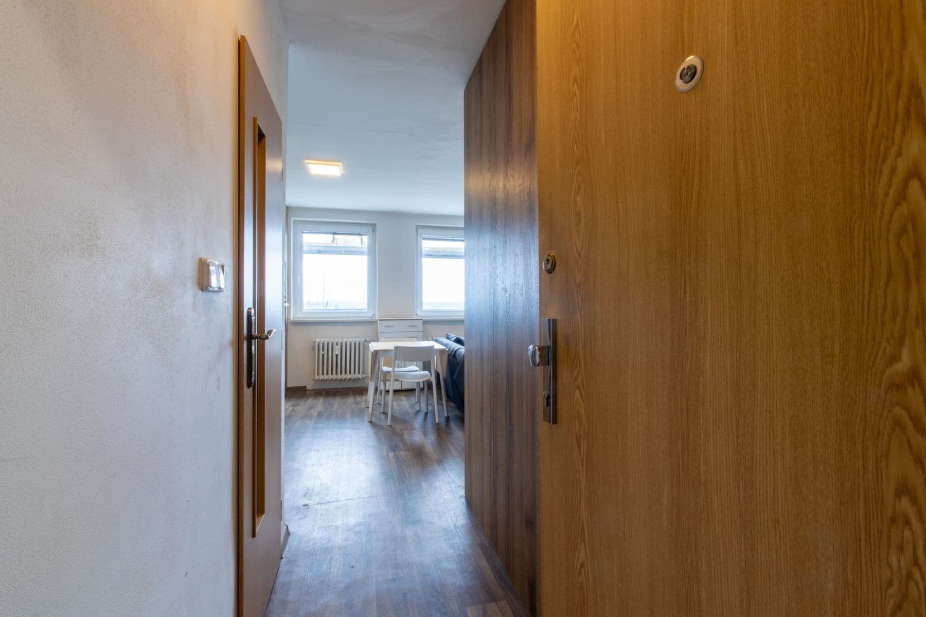 Pronájem bytu 1+kk 30 m², Šestajovická, Praha, Praha Pronájem bytu 1+kk 30 m², Šestajovická, Praha, Praha