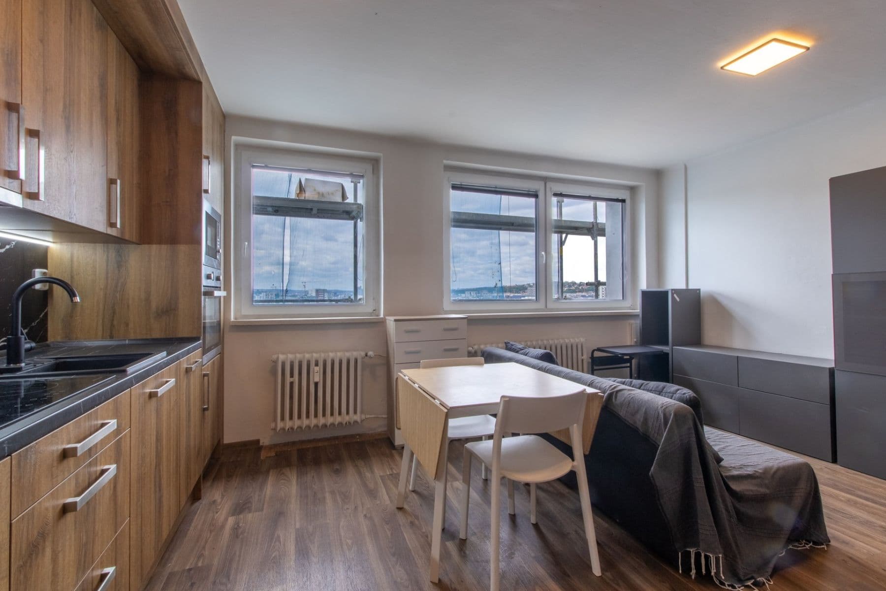 Pronájem bytu 1+kk 30 m², Šestajovická, Praha, Praha Pronájem bytu 1+kk 30 m², Šestajovická, Praha, Praha