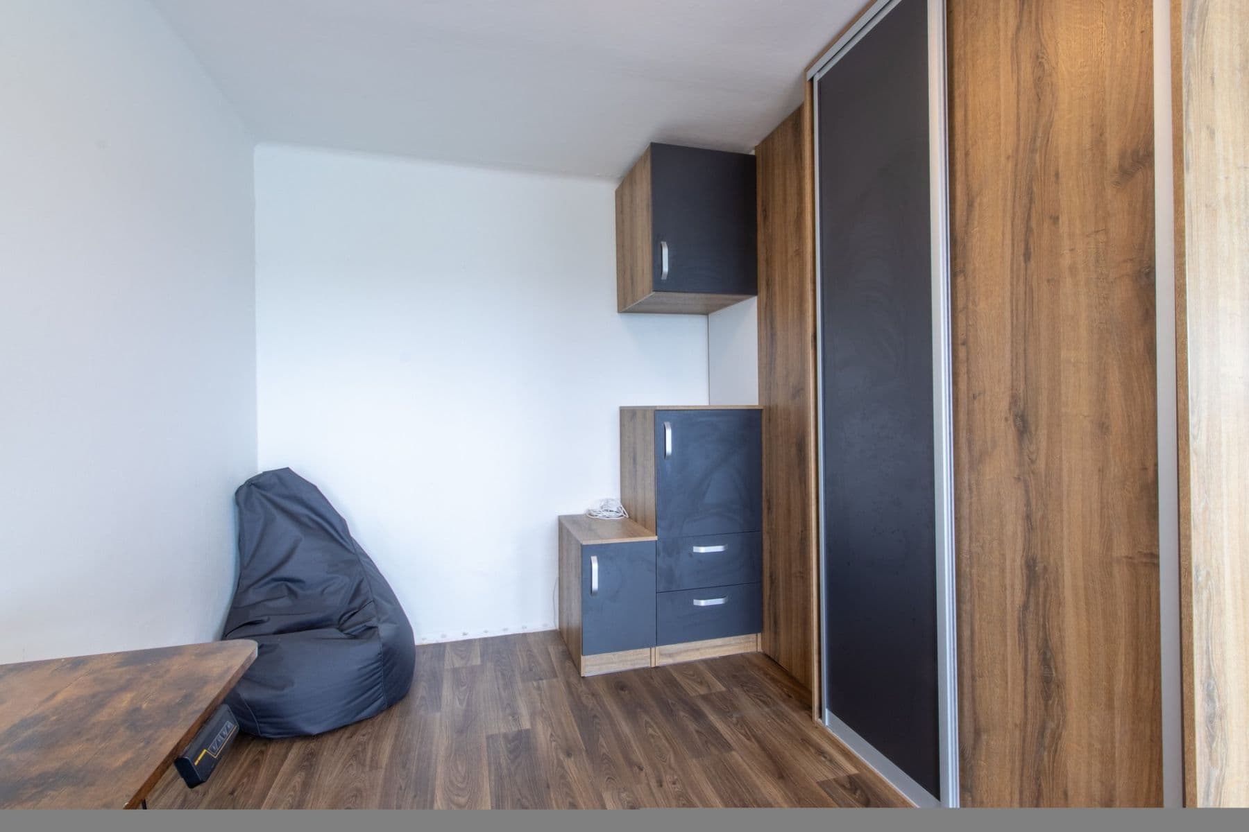 Pronájem bytu 1+kk 30 m², Šestajovická, Praha, Praha Pronájem bytu 1+kk 30 m², Šestajovická, Praha, Praha