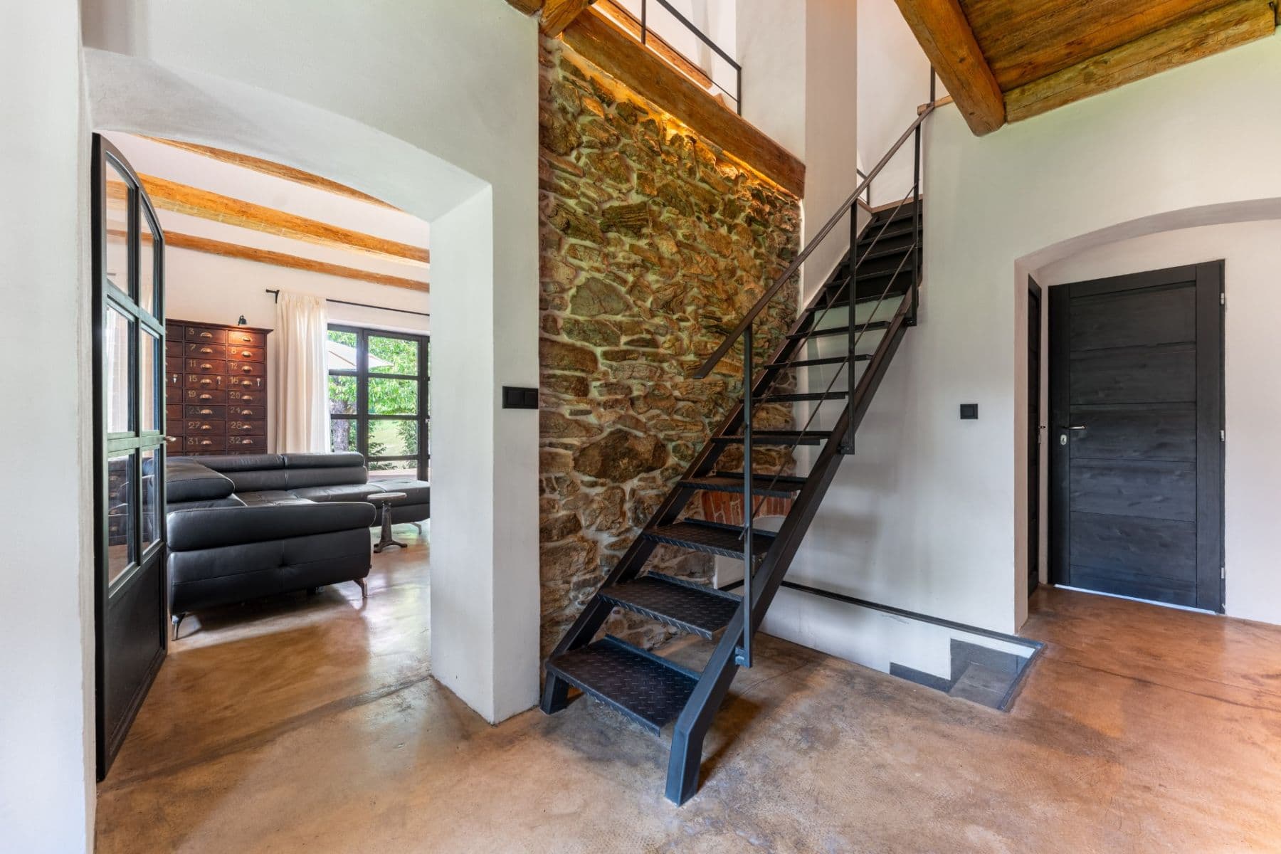 Prodej domu 160 m², pozemek 3.024 m², Hořice na Šumavě, Jihočeský kraj Prodej domu 160 m², pozemek 3.024 m², Hořice na Šumavě, Jihočeský kraj