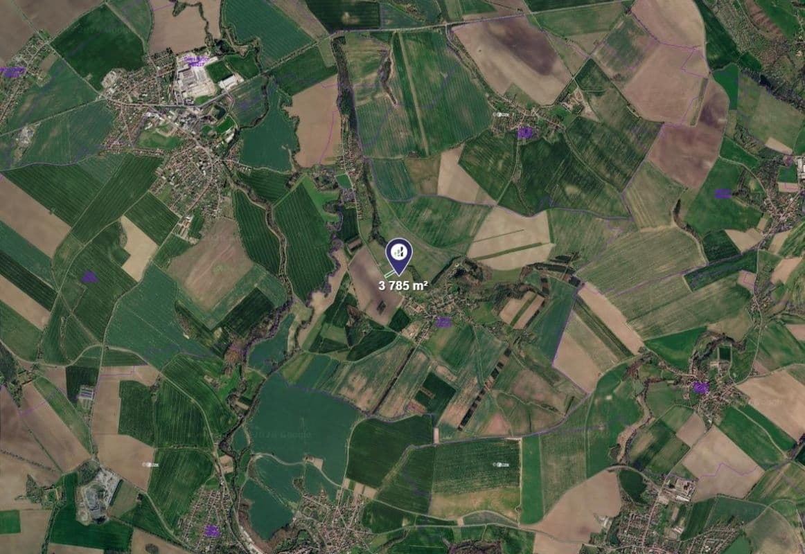 Prodej pozemku 946 m², Vinaře, Středočeský kraj Prodej pozemku 946 m², Vinaře, Středočeský kraj