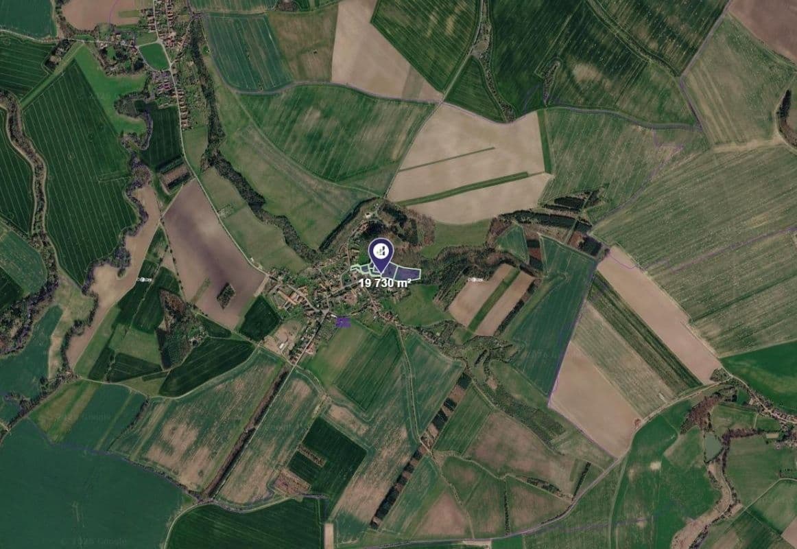 Prodej pozemku 5.515 m², Vinaře, Středočeský kraj Prodej pozemku 5.515 m², Vinaře, Středočeský kraj