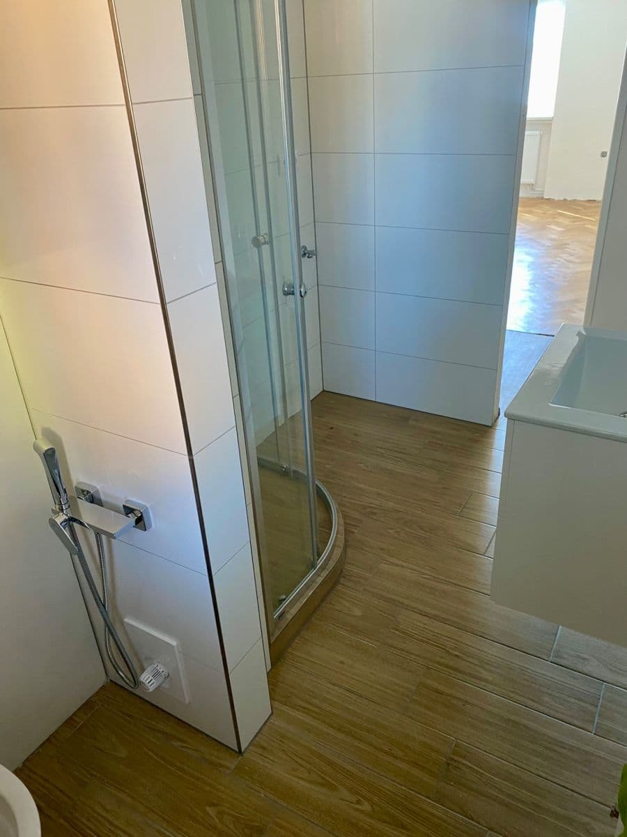 Pronájem bytu 2+1 48 m², Tylova, Břeclav, Jihomoravský kraj Pronájem bytu 2+1 48 m², Tylova, Břeclav, Jihomoravský kraj
