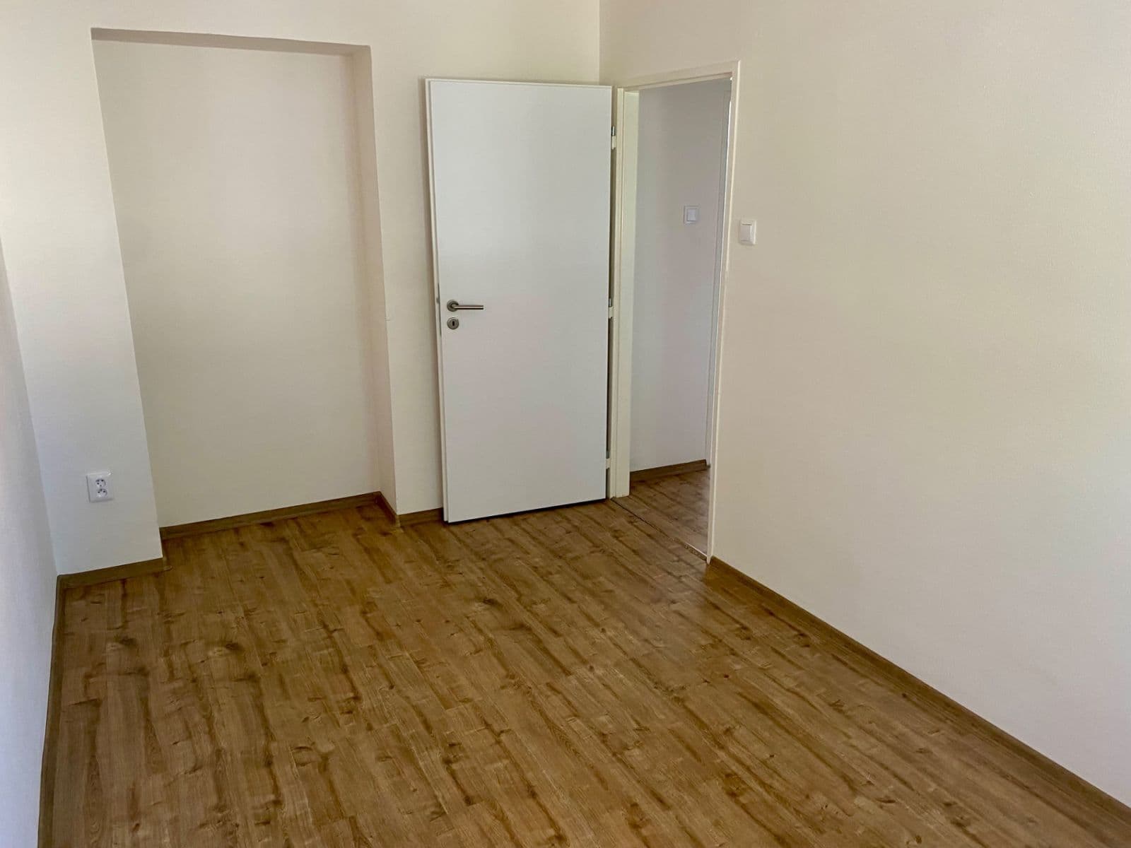 Pronájem bytu 2+1 48 m², Tylova, Břeclav, Jihomoravský kraj Pronájem bytu 2+1 48 m², Tylova, Břeclav, Jihomoravský kraj