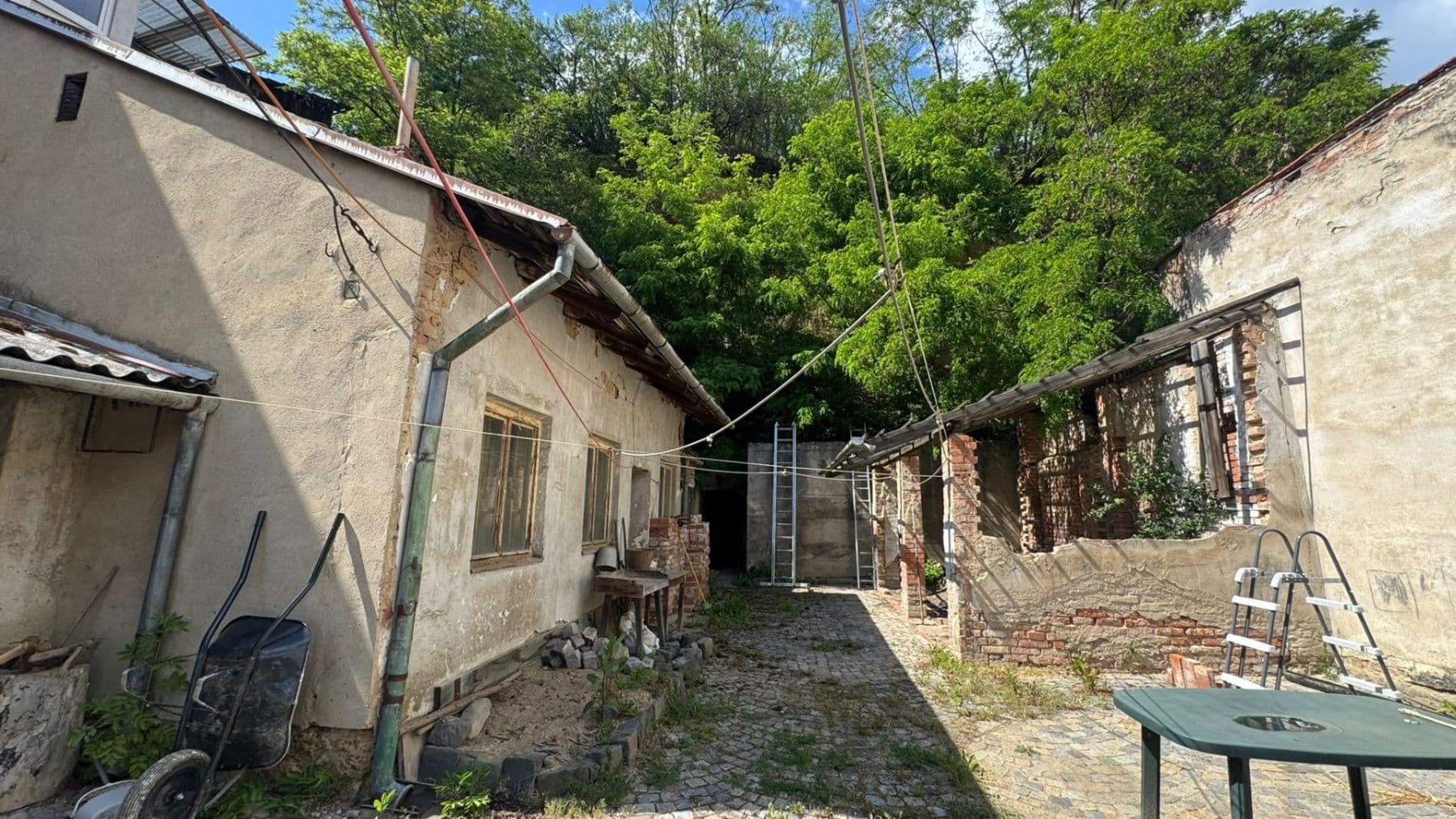 Prodej domu 150 m², pozemek 652 m², Kollárova, Bílovice nad Svitavou, Jihomoravský kraj Prodej domu 150 m², pozemek 652 m², Kollárova, Bílovice nad Svitavou, Jihomoravský kraj