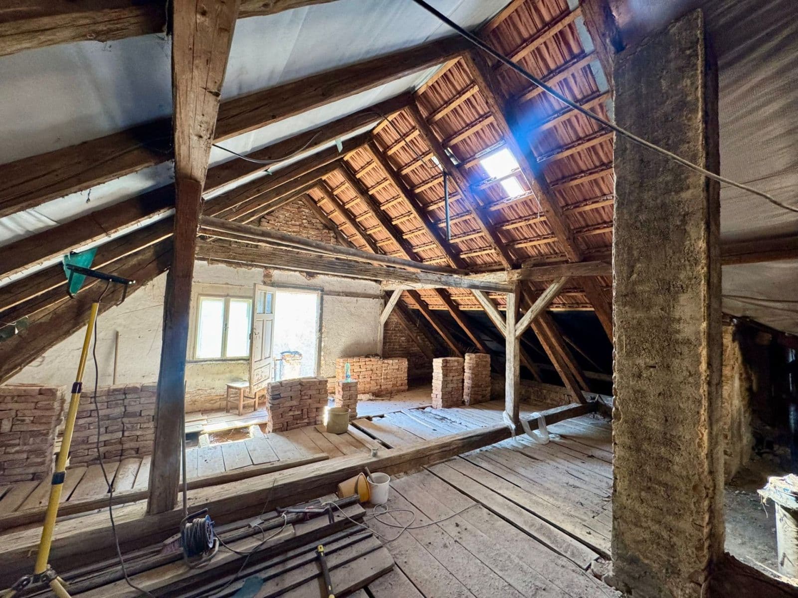 Prodej domu 150 m², pozemek 652 m², Kollárova, Bílovice nad Svitavou, Jihomoravský kraj Prodej domu 150 m², pozemek 652 m², Kollárova, Bílovice nad Svitavou, Jihomoravský kraj