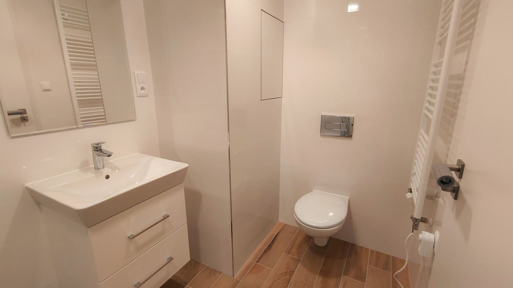 Pronájem bytu 1+kk 32 m², Poděbradská, Praha, Praha Pronájem bytu 1+kk 32 m², Poděbradská, Praha, Praha