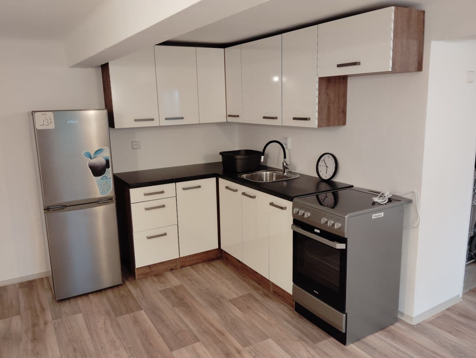 Pronájem bytu 1+kk 20 m², Cyrilská, Olomouc, Olomoucký kraj Pronájem bytu 1+kk 20 m², Cyrilská, Olomouc, Olomoucký kraj