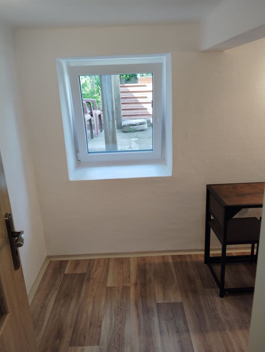 Pronájem bytu 1+kk 20 m², Cyrilská, Olomouc, Olomoucký kraj Pronájem bytu 1+kk 20 m², Cyrilská, Olomouc, Olomoucký kraj