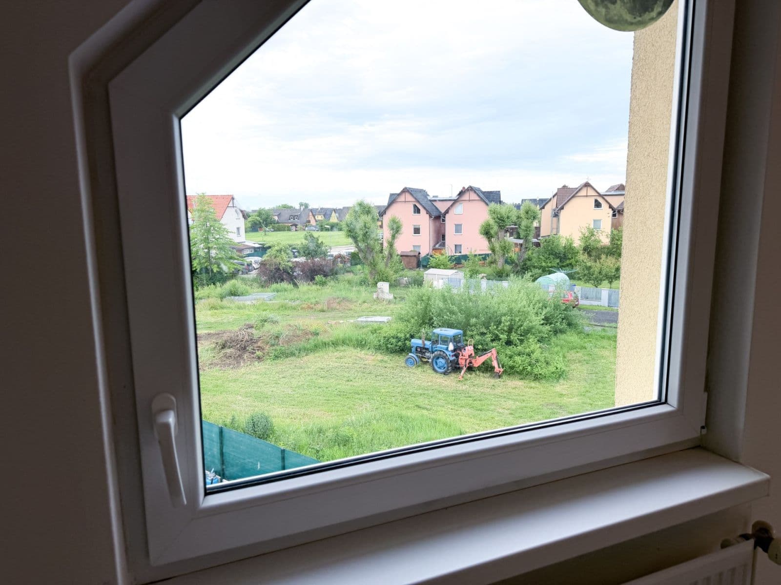 Pronájem bytu 2+kk 71 m², U Valu, Nupaky, Středočeský kraj Pronájem bytu 2+kk 71 m², U Valu, Nupaky, Středočeský kraj