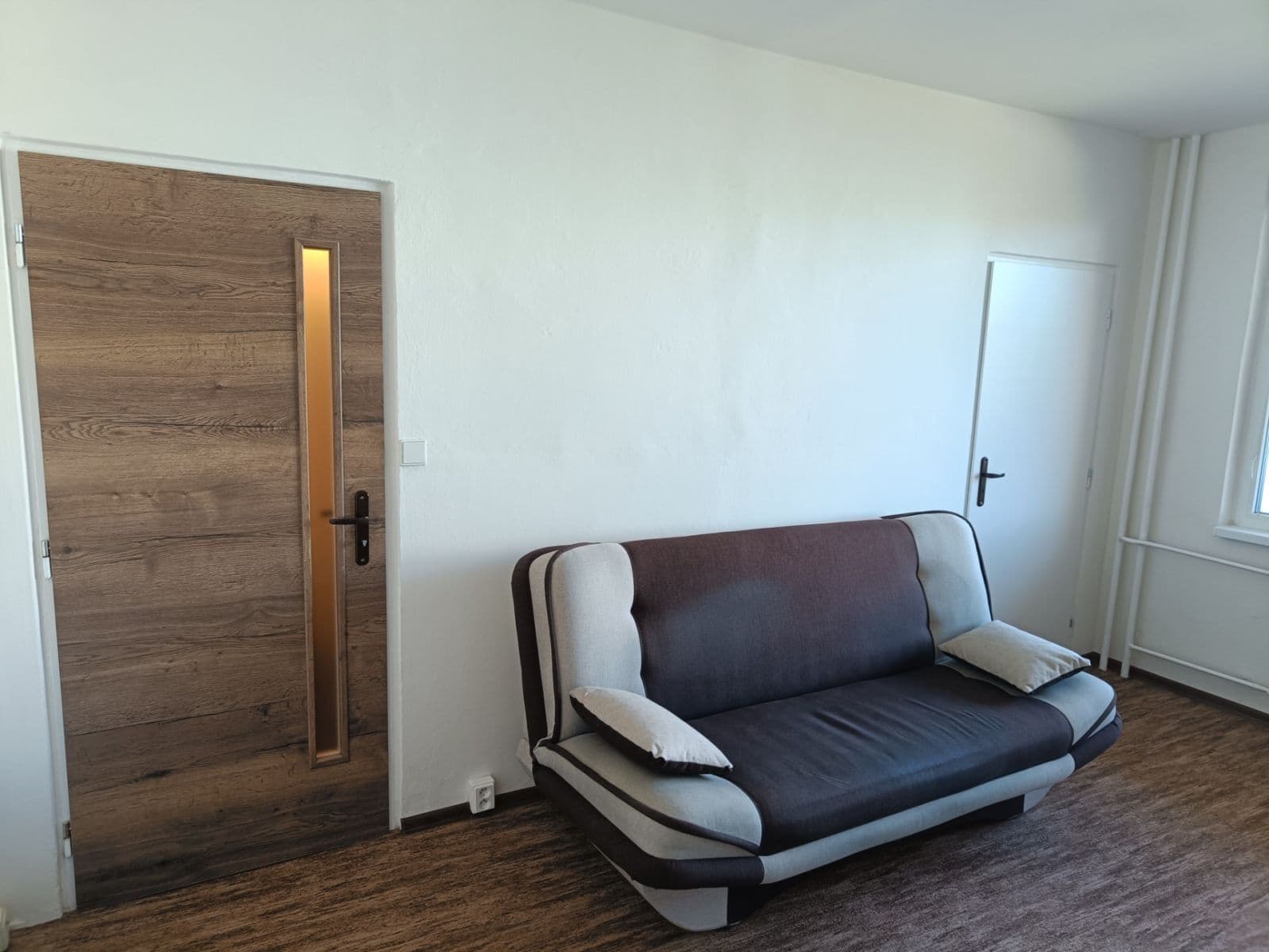 Pronájem bytu 1+1 36 m², Matěje Kopeckého, Cheb, Karlovarský kraj Pronájem bytu 1+1 36 m², Matěje Kopeckého, Cheb, Karlovarský kraj