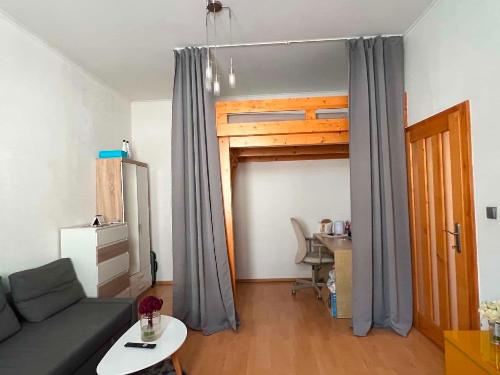 Pronájem bytu 1+1 33 m², Bělohorská, Praha, Praha Pronájem bytu 1+1 33 m², Bělohorská, Praha, Praha
