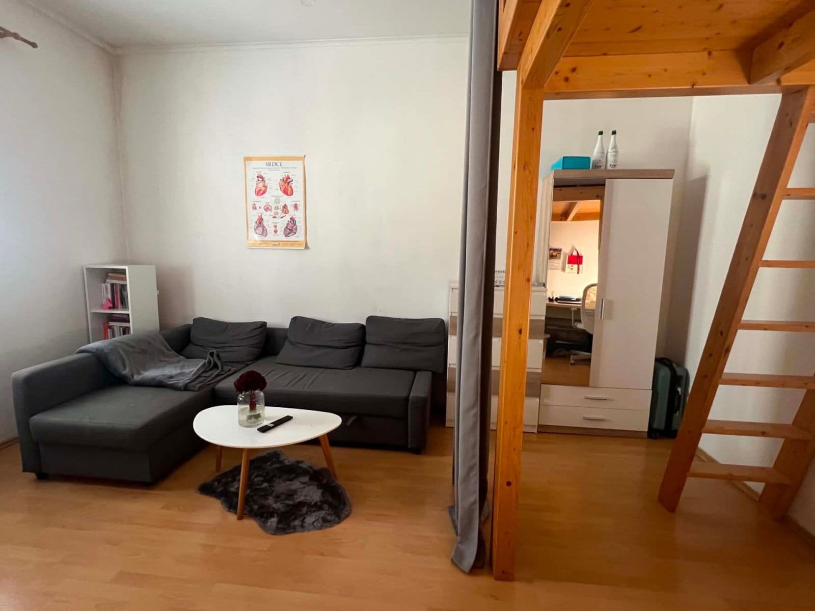 Pronájem bytu 1+1 33 m², Bělohorská, Praha, Praha Pronájem bytu 1+1 33 m², Bělohorská, Praha, Praha