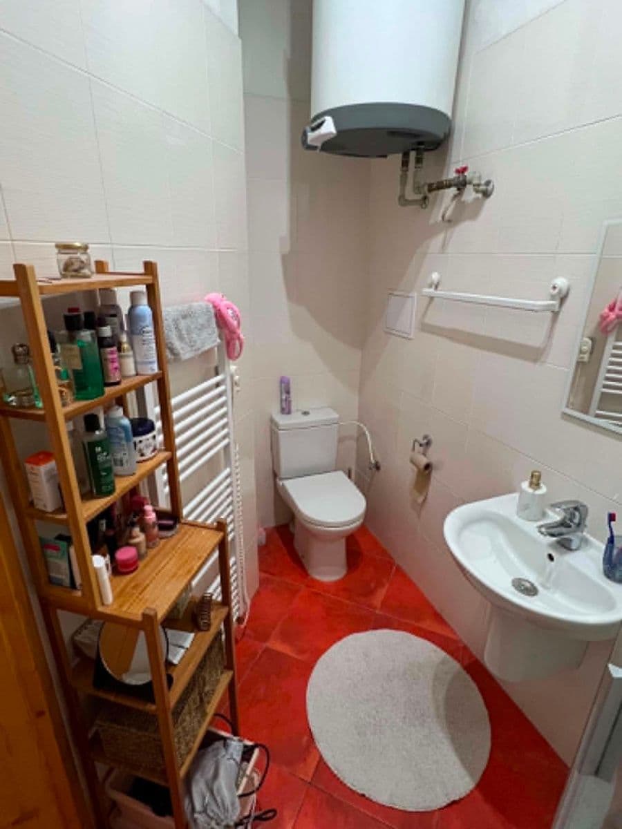 Pronájem bytu 1+1 33 m², Bělohorská, Praha, Praha Pronájem bytu 1+1 33 m², Bělohorská, Praha, Praha