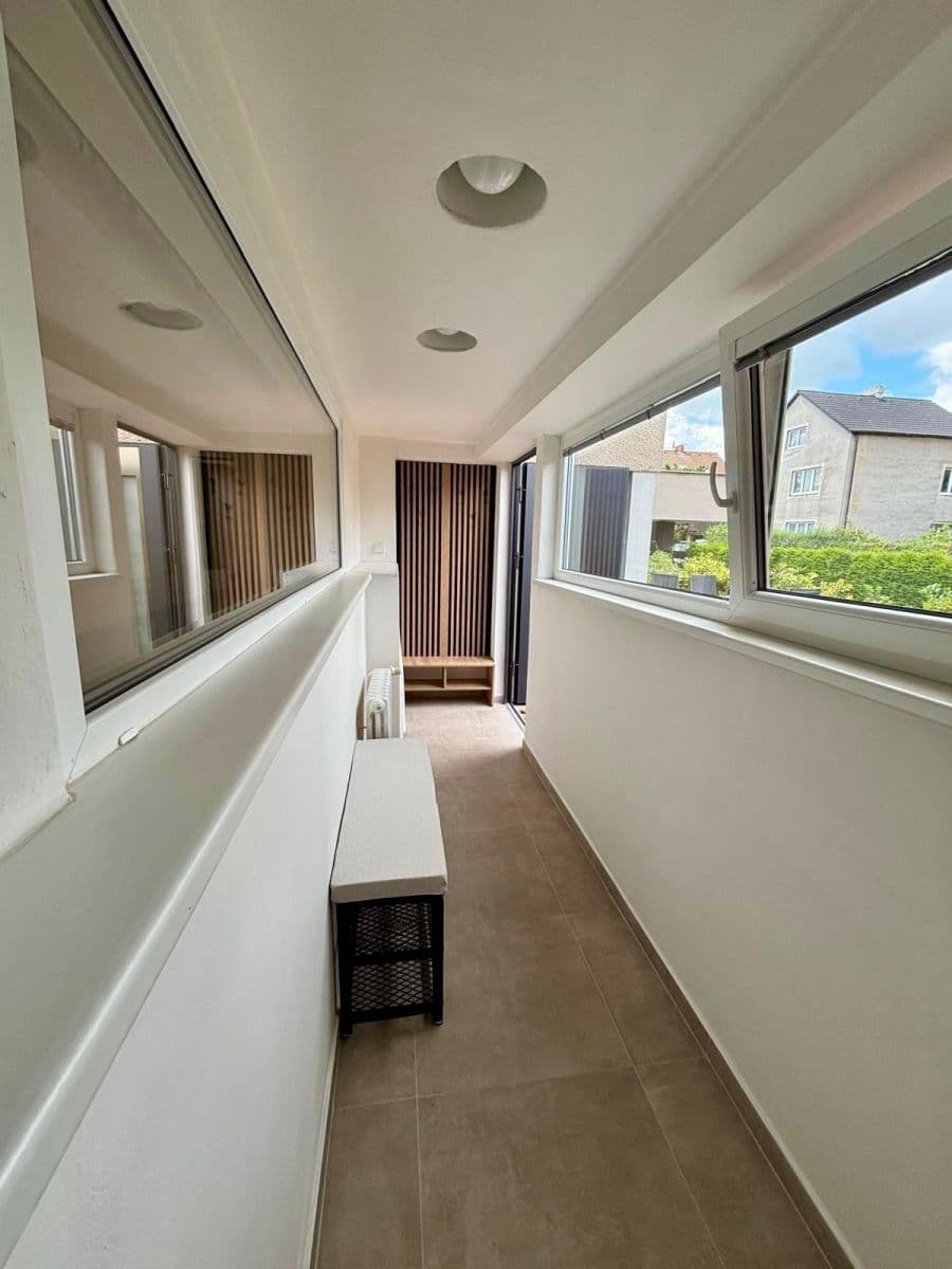 Pronájem bytu 2+1 75 m², Slezanů, Praha, Praha Pronájem bytu 2+1 75 m², Slezanů, Praha, Praha