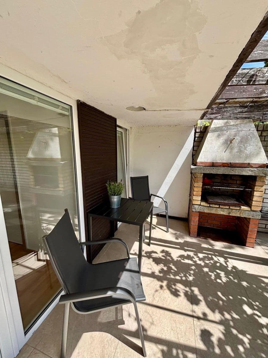 Pronájem bytu 2+1 75 m², Slezanů, Praha, Praha Pronájem bytu 2+1 75 m², Slezanů, Praha, Praha