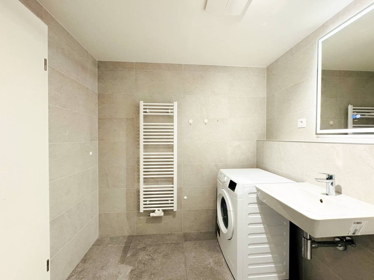 Pronájem bytu 2+kk 55 m², Kubánské náměstí, Praha, Praha Pronájem bytu 2+kk 55 m², Kubánské náměstí, Praha, Praha