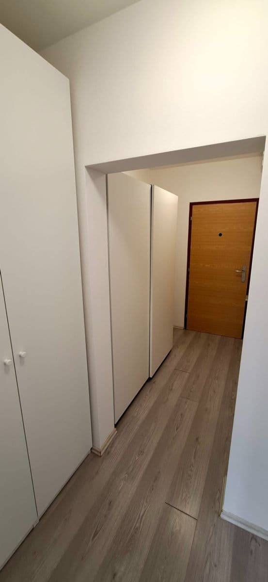 Pronájem bytu 2+kk 41 m², Ratibořská, Praha, Praha Pronájem bytu 2+kk 41 m², Ratibořská, Praha, Praha