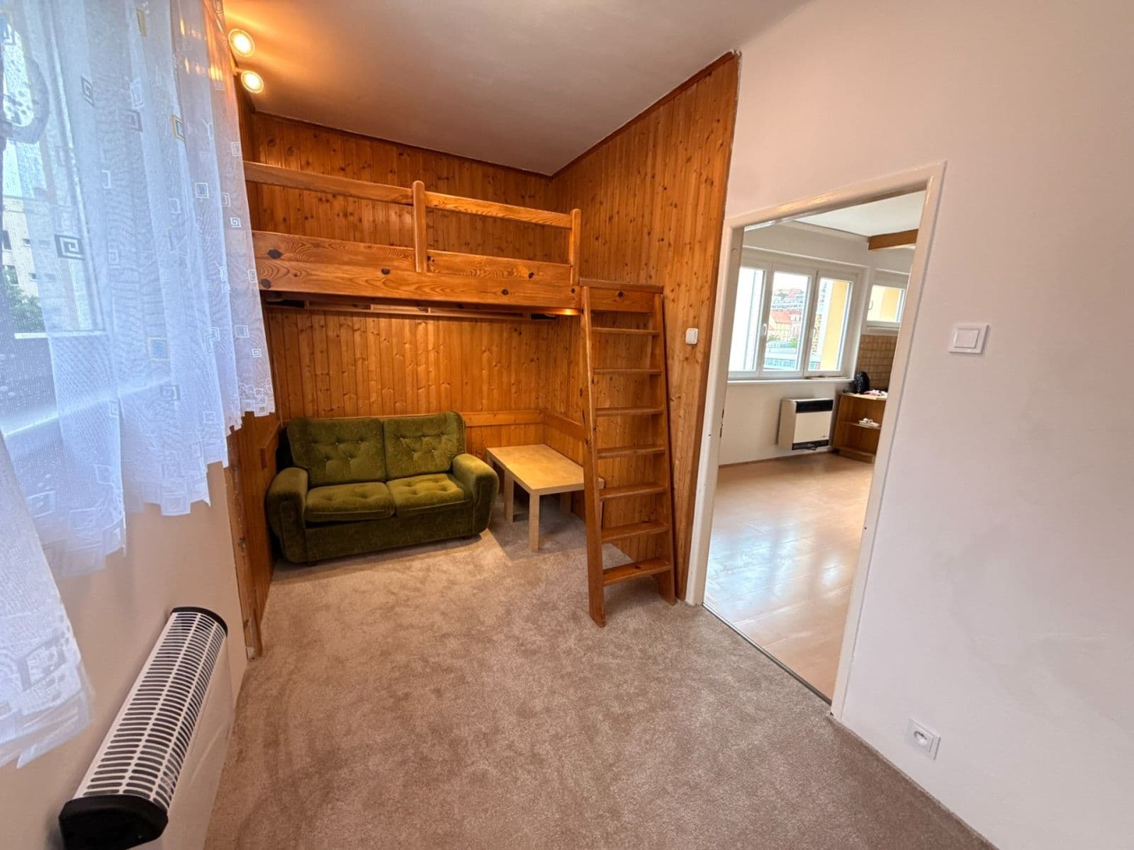 Pronájem bytu 2+kk 42 m², Nad Kajetánkou, Praha, Praha Pronájem bytu 2+kk 42 m², Nad Kajetánkou, Praha, Praha