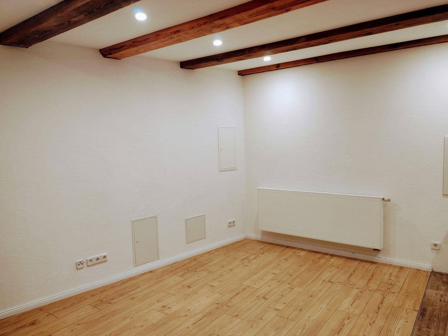 Pronájem bytu 2+1 46 m², Breite Straße 7, Eberswalde, Braniborsko Pronájem bytu 2+1 46 m², Breite Straße 7, Eberswalde, Braniborsko
