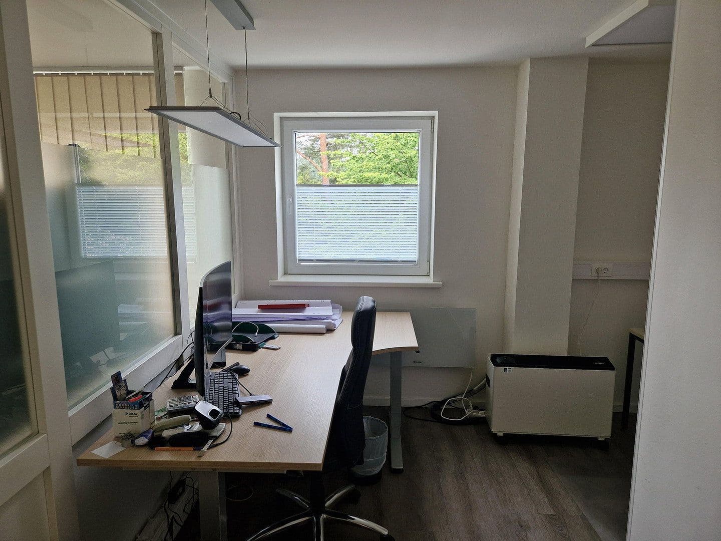 Pronájem kanceláře 500 m², Bültenweg 19, Adendorf, Dolní Sasko Pronájem kanceláře 500 m², Bültenweg 19, Adendorf, Dolní Sasko