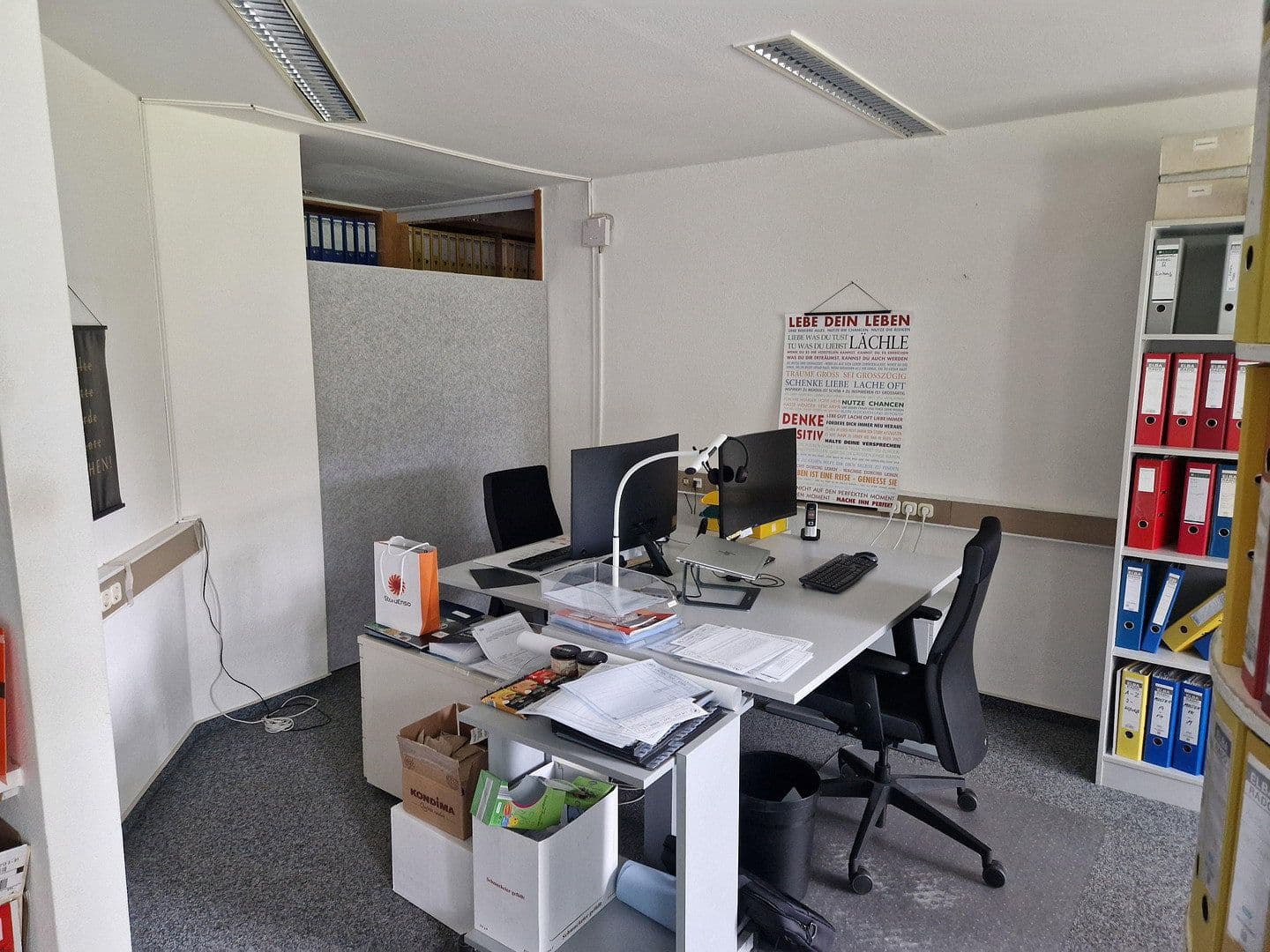 Pronájem kanceláře 500 m², Bültenweg 19, Adendorf, Dolní Sasko Pronájem kanceláře 500 m², Bültenweg 19, Adendorf, Dolní Sasko