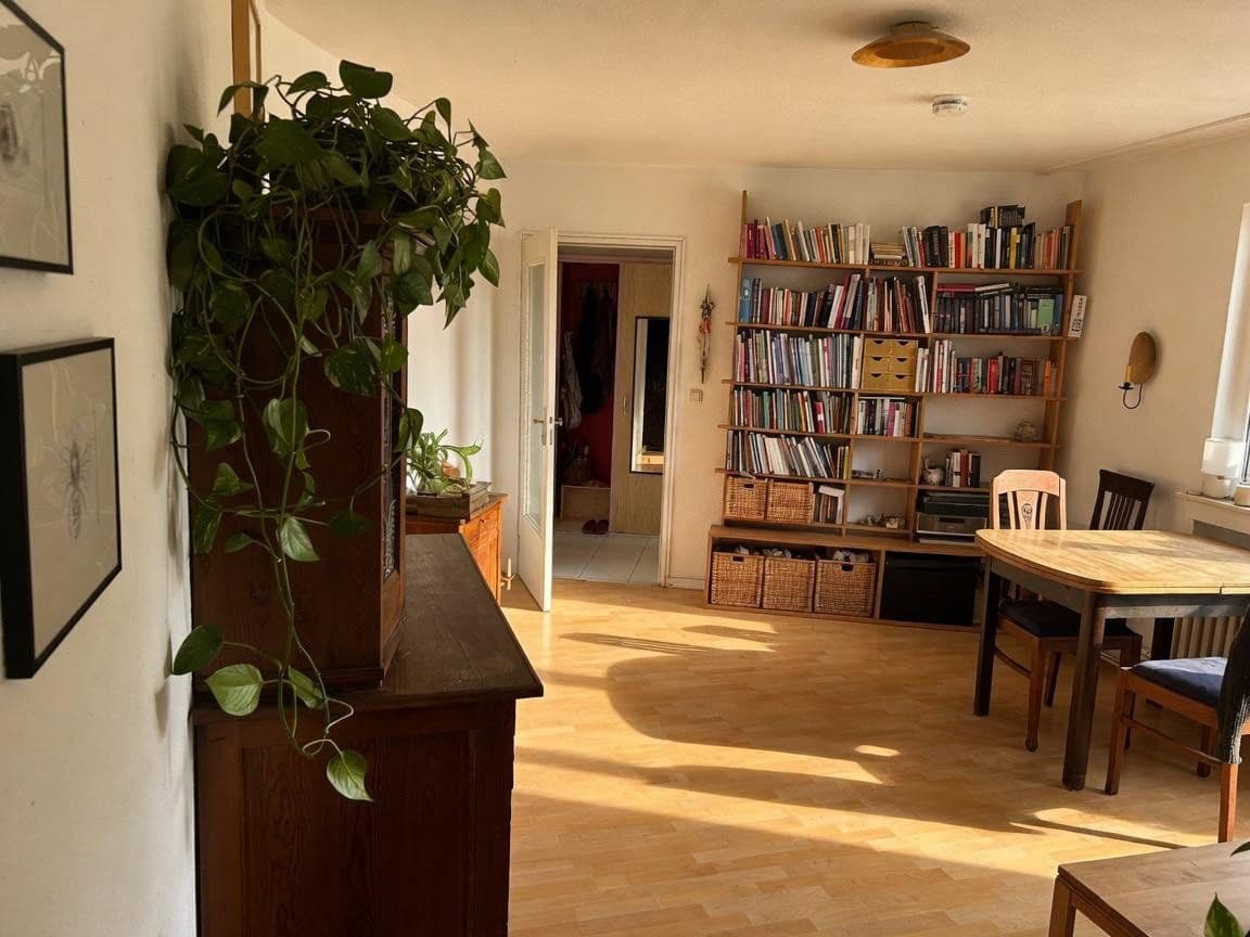 Prodej bytu 3+1 55 m², Oberhausen, Severní Porýní-Vestfálsko Prodej bytu 3+1 55 m², Oberhausen, Severní Porýní-Vestfálsko
