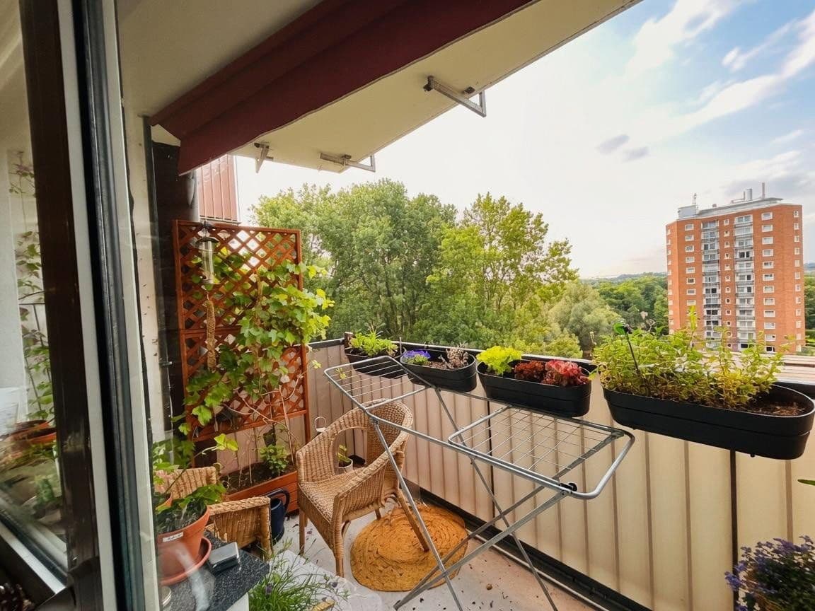 Prodej bytu 3+1 55 m², Oberhausen, Severní Porýní-Vestfálsko Prodej bytu 3+1 55 m², Oberhausen, Severní Porýní-Vestfálsko