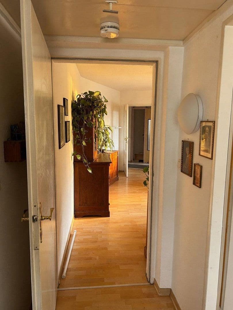Prodej bytu 3+1 55 m², Oberhausen, Severní Porýní-Vestfálsko Prodej bytu 3+1 55 m², Oberhausen, Severní Porýní-Vestfálsko