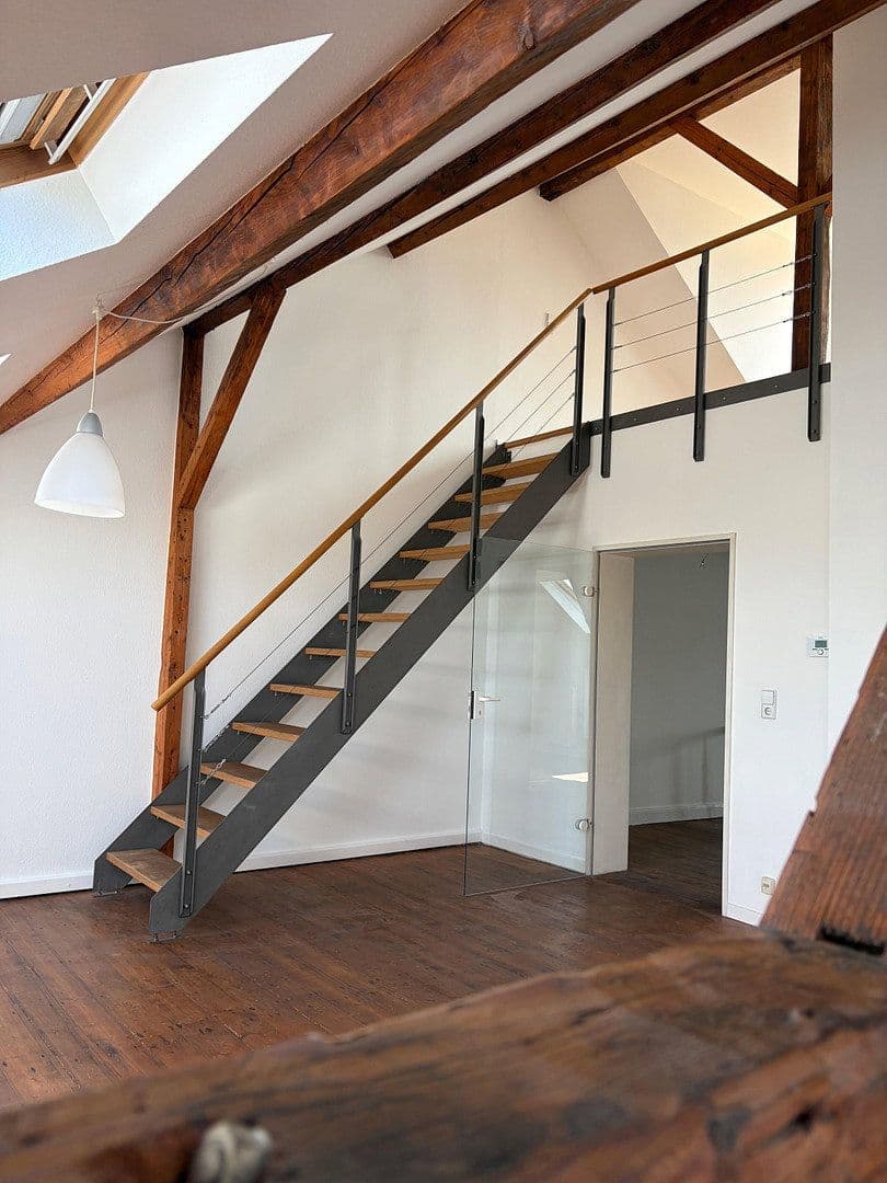 Pronájem bytu 3+1 90 m², Jülicherstr. 142, Cáchy, Severní Porýní-Vestfálsko Pronájem bytu 3+1 90 m², Jülicherstr. 142, Cáchy, Severní Porýní-Vestfálsko