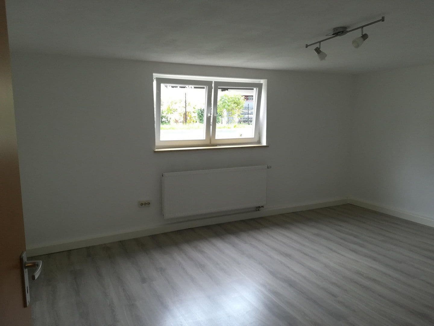 Pronájem bytu 3+1 75 m², Zeppelinstraße 14e, Waldkraiburg, Bavorsko Pronájem bytu 3+1 75 m², Zeppelinstraße 14e, Waldkraiburg, Bavorsko