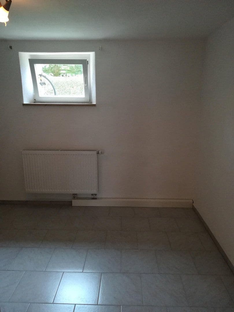 Pronájem bytu 3+1 75 m², Zeppelinstraße 14e, Waldkraiburg, Bavorsko Pronájem bytu 3+1 75 m², Zeppelinstraße 14e, Waldkraiburg, Bavorsko