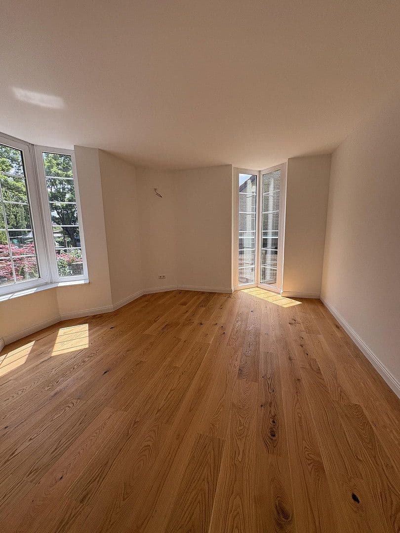 Prodej bytu 3+1 80 m², Berlin, Berlín Prodej bytu 3+1 80 m², Berlin, Berlín
